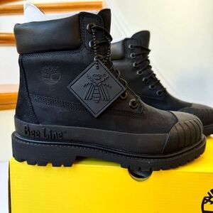 NWT Timberland Heritage 6 Inch Waterproof Nubuck Black Beeline Boots , brand NEW